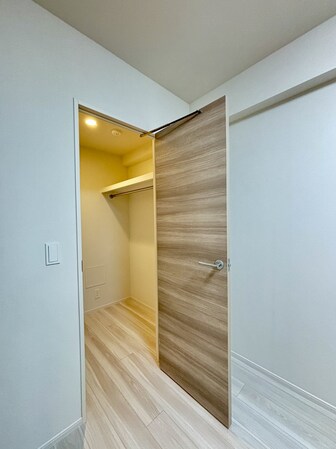 フロンティアレジデンス錦糸公園の物件内観写真